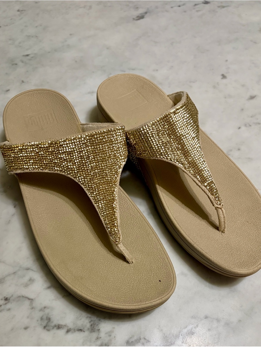 FitFlop Gold Beaded Thong Sandals. Like new - Picture 1 of 4